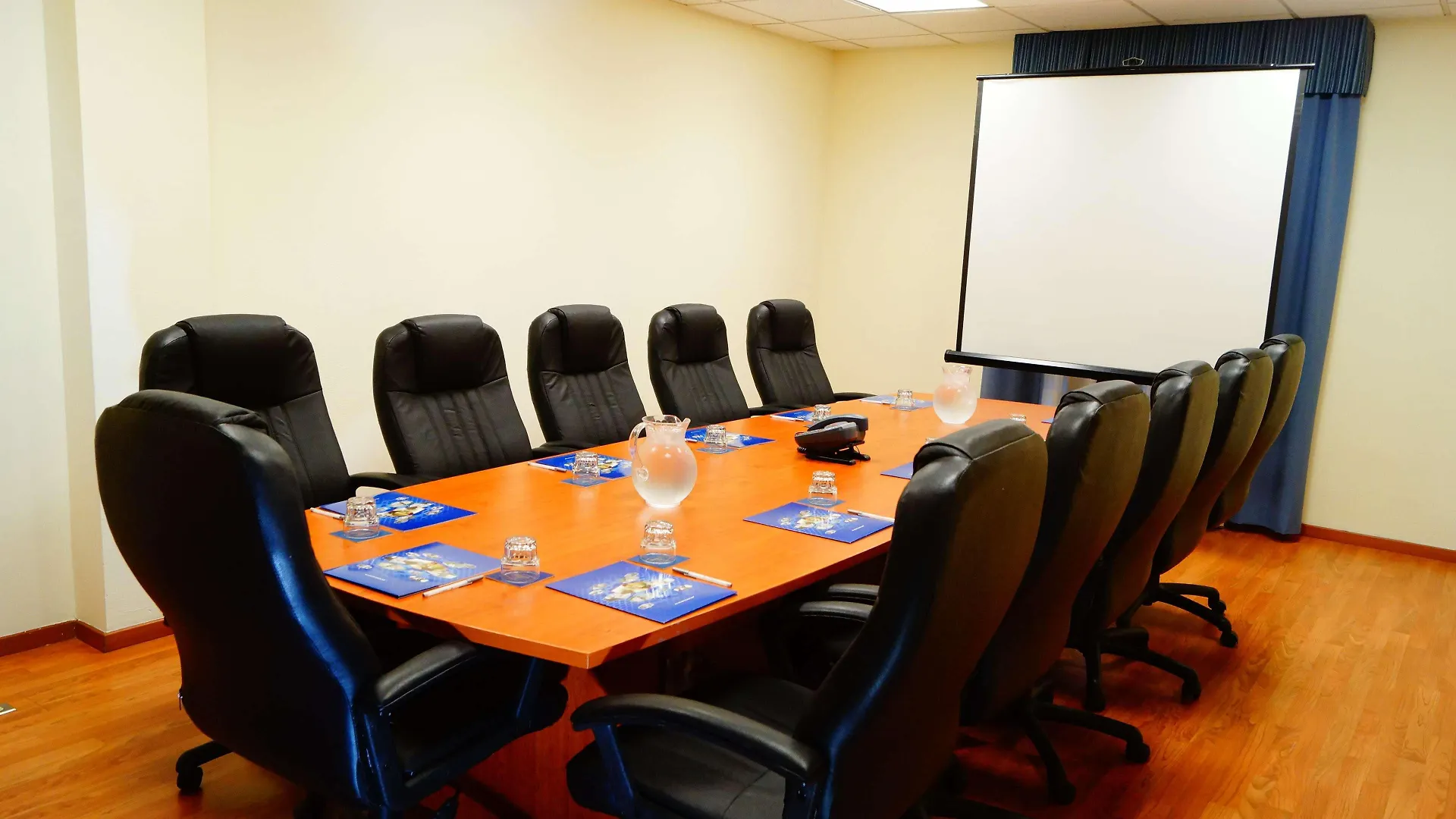 Hampton Inn By Hilton Guadalajara-Aeropuerto