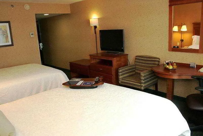 Hotel Hampton Inn By Hilton Guadalajara-Aeropuerto