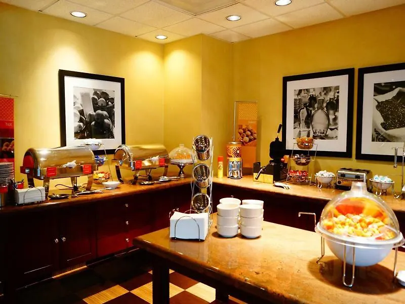 Hampton Inn By Hilton Guadalajara-Aeropuerto Hotel Guadalajara